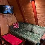 Vikendica Jahorina J&k Шале Пале